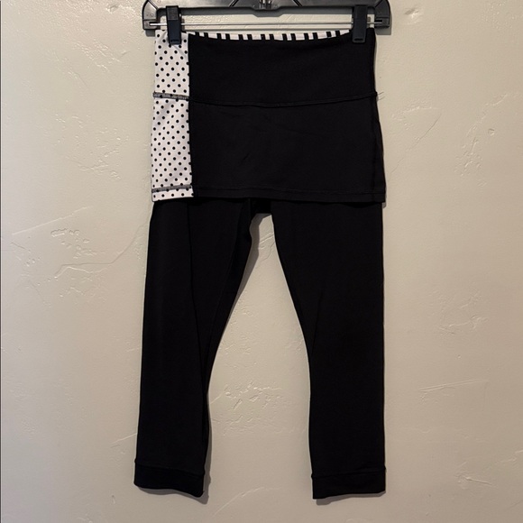 lululemon athletica Pants - Lululemon Athletica Black and White Polka Dot Skirted Crop Leggings 4